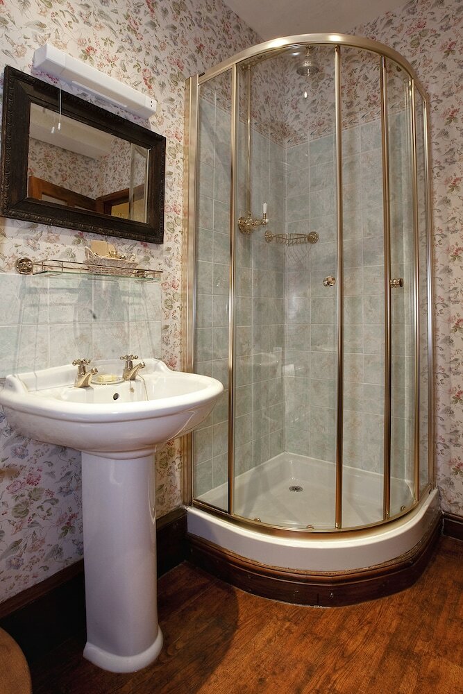 Hodgkinson's Hotel And Restaurant