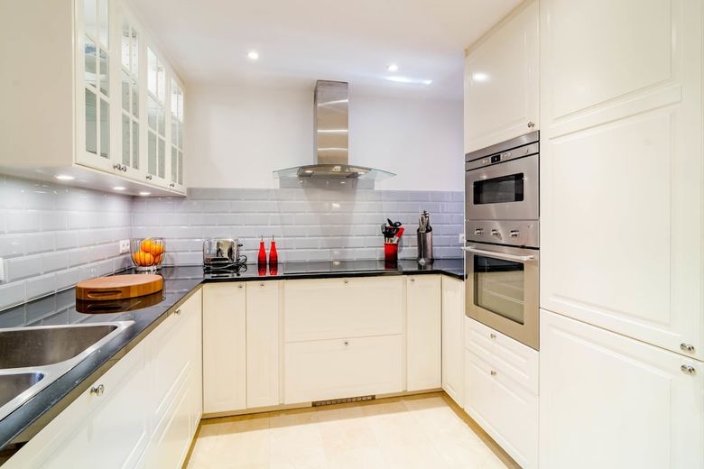 Aa-family Friendly 3 Bedroom Apartment