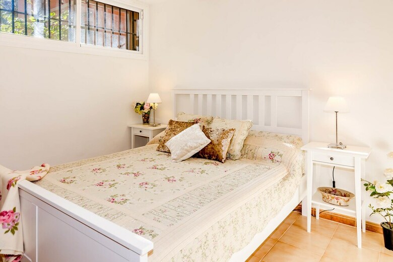 Aa-family Friendly 3 Bedroom Apartment