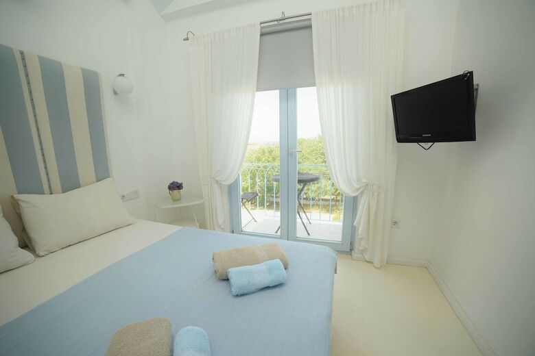 Hotel Aspasia House