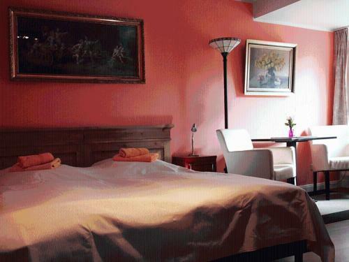 Hostal Kaffeehaus Und Konditorei Heldt