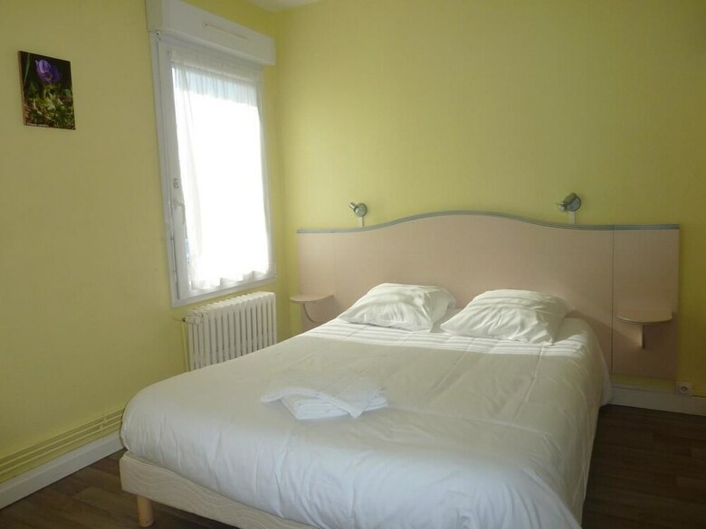 Hotel H�tel Les Pins