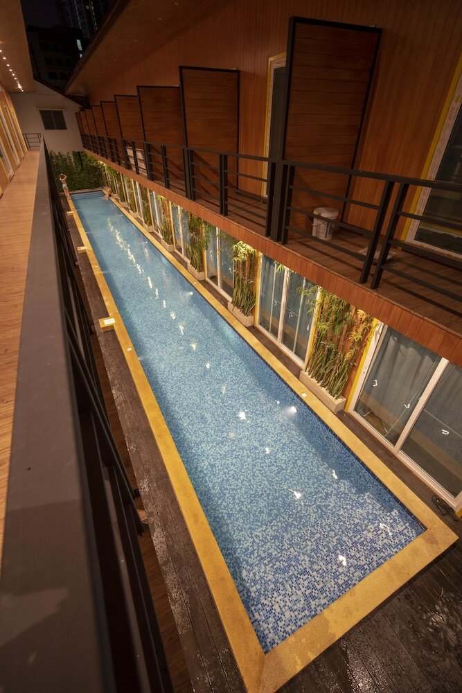 Hotel Resort V - Mrt Huai Khwang
