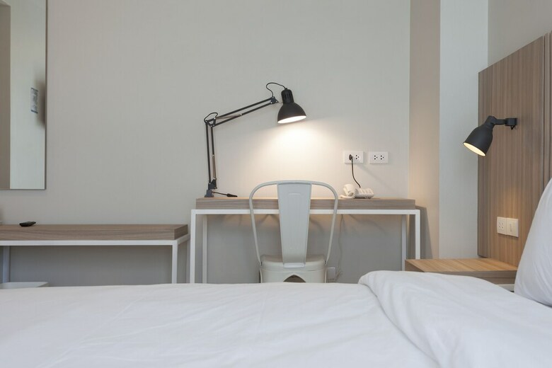 Easy Hotel 2