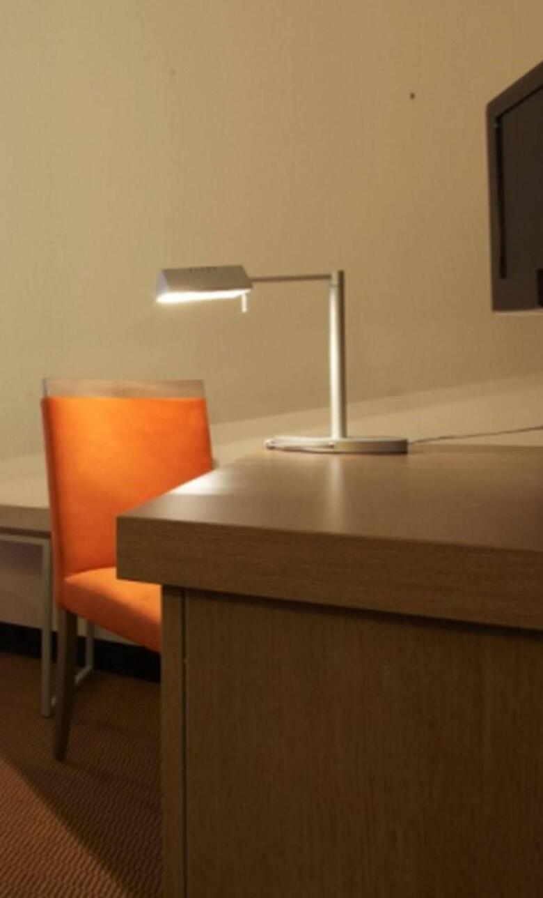 Intercityhotel Berlin Brandenburg Airport