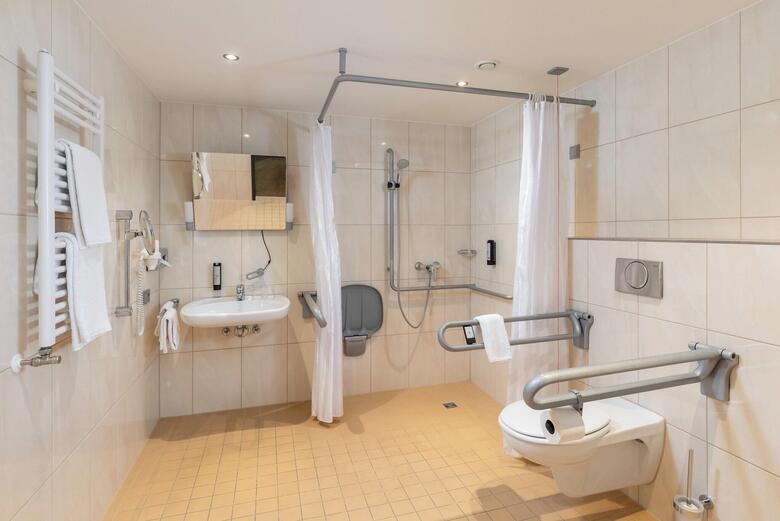 Intercityhotel Berlin Brandenburg Airport