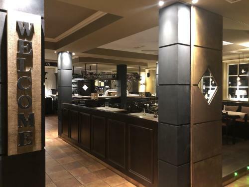 Landhotel T�ns