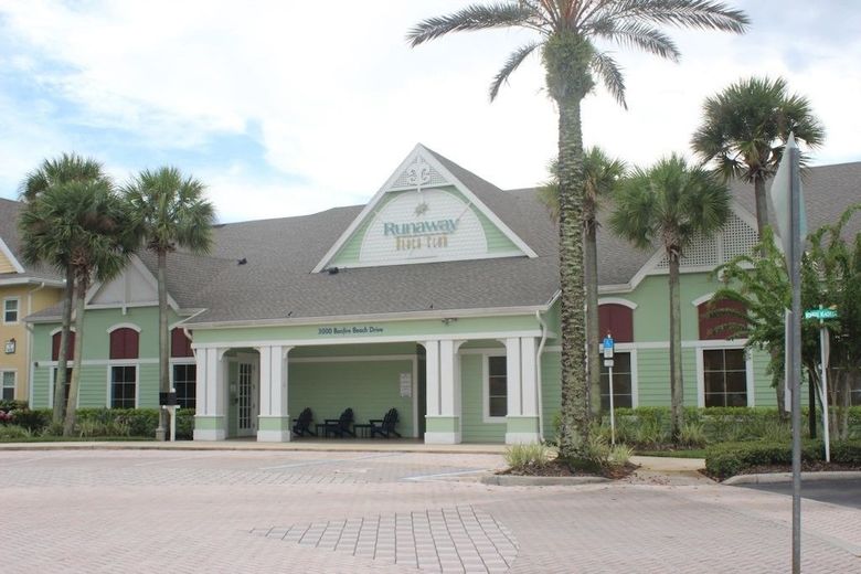 Runaway Beach Club 9103 - Three Bedroom Condo