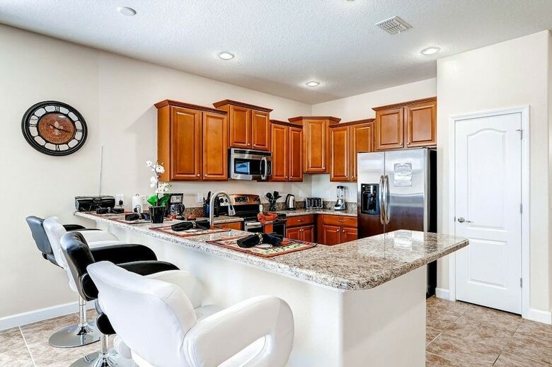 Providence 2371 - Seven Bedroom Villa With Private Pool
