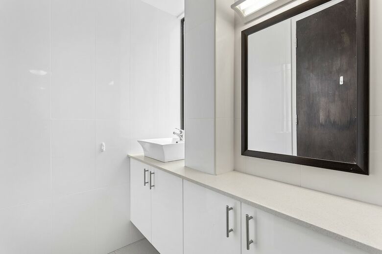 Apartamentos Mistral Court, Unit 7/17 Mistral Close