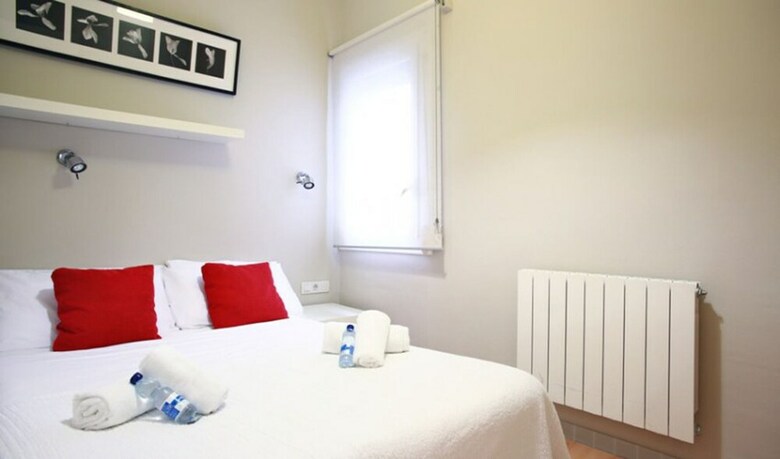Apartamentos Barcelonaforrent The Sagrada Penthouse