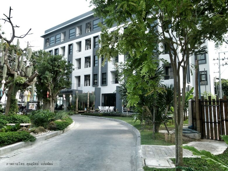 Hostal Bangkok Oasis Hotel
