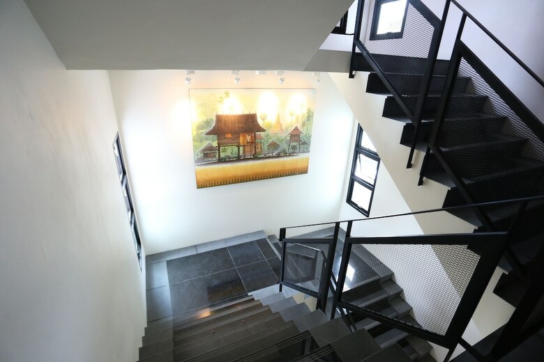Hostal Bangkok Oasis Hotel