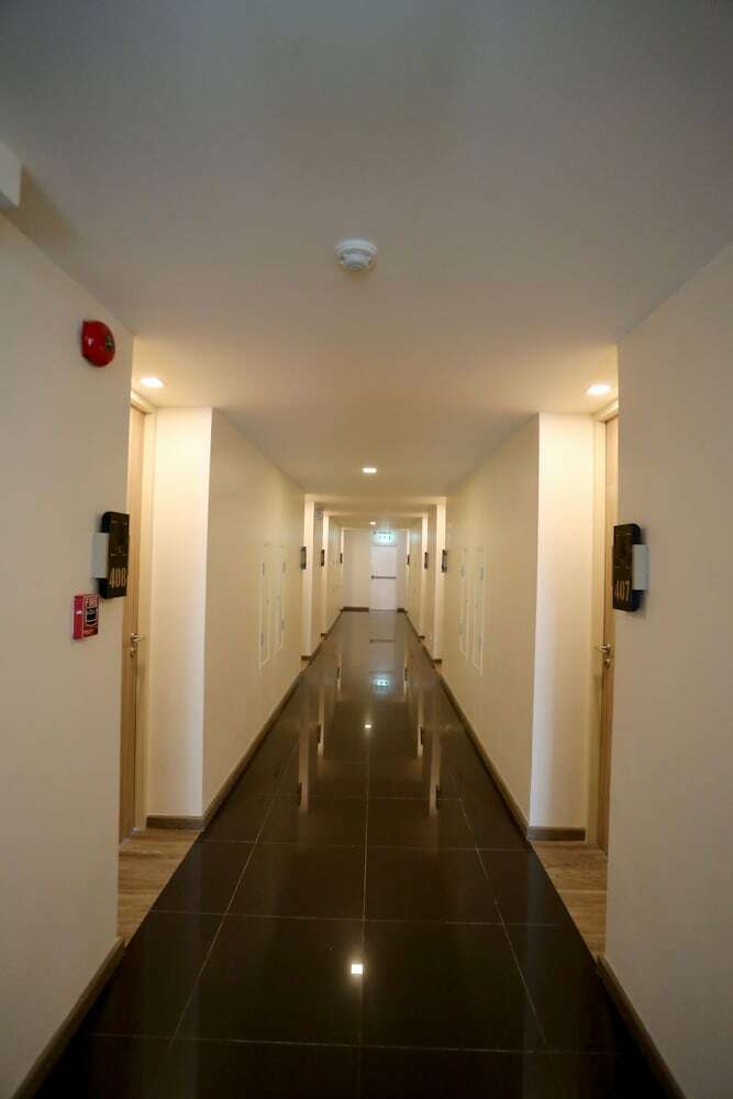 Hostal Bangkok Oasis Hotel