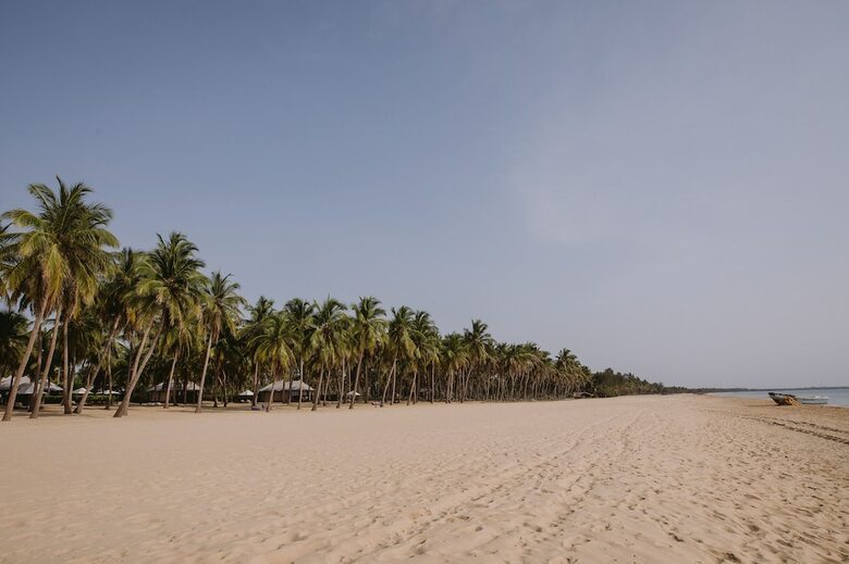 Hotel Karpaha Sands