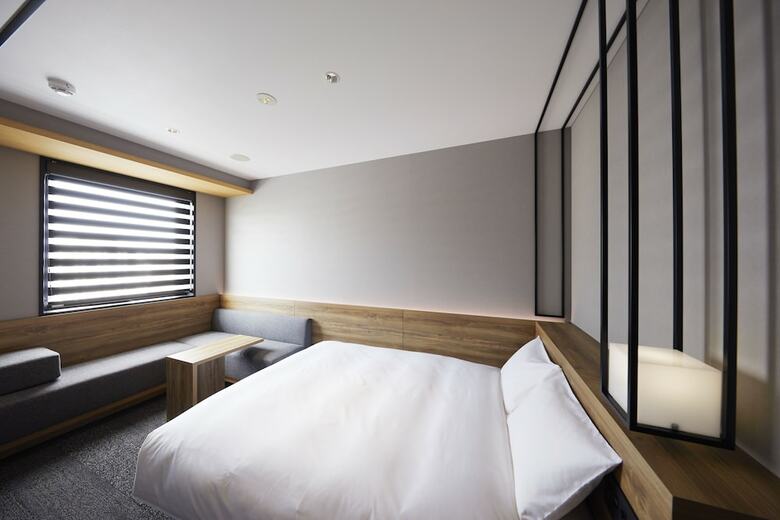 Hotel Androoms Shin-osaka
