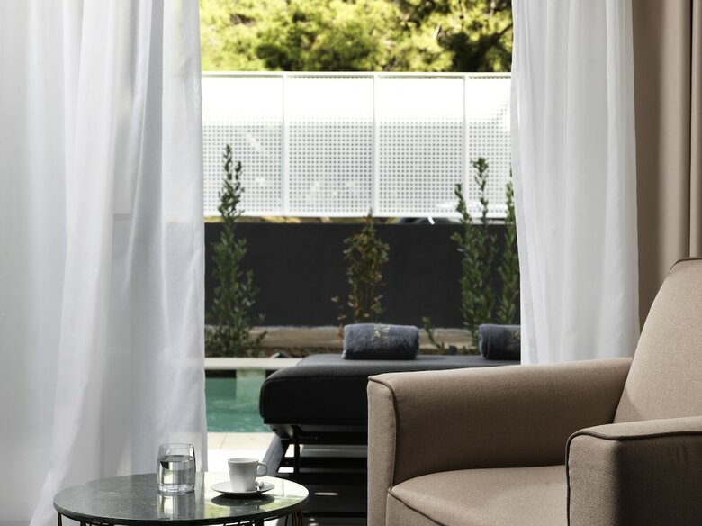 Azur Hotel