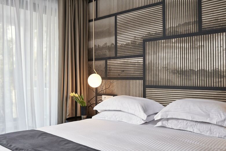 Azur Hotel