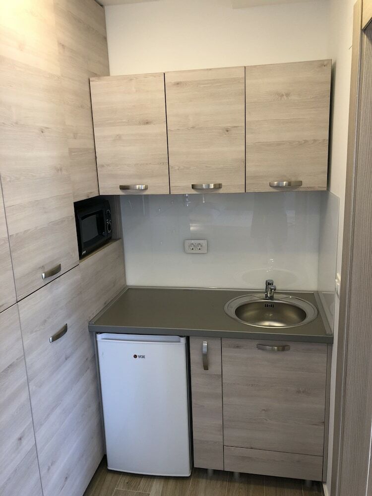 Aparthotel Almare Apartments  Budva