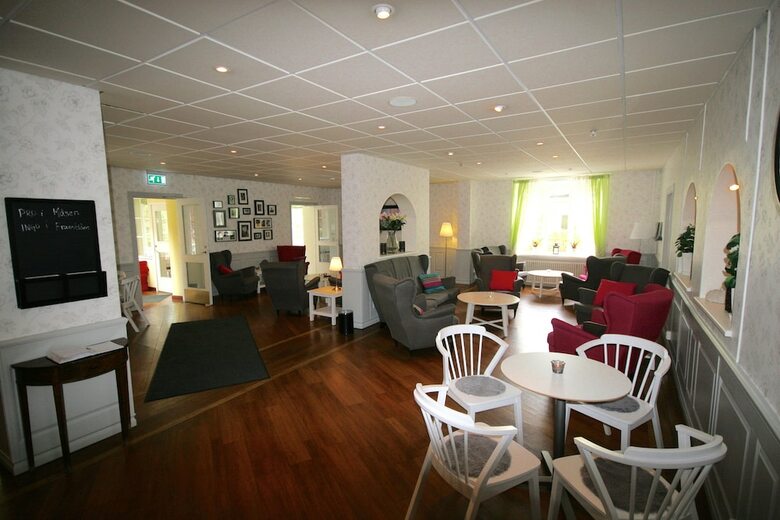 Nyn�sg�rden Hotell & Konferens