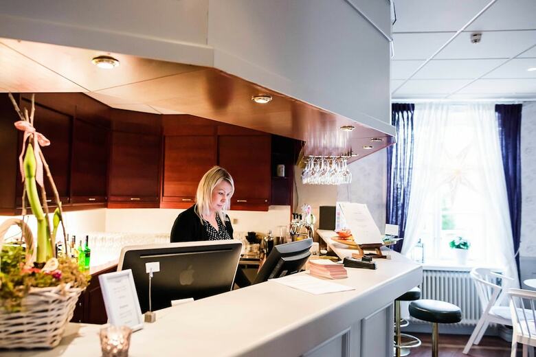 Nyn�sg�rden Hotell & Konferens
