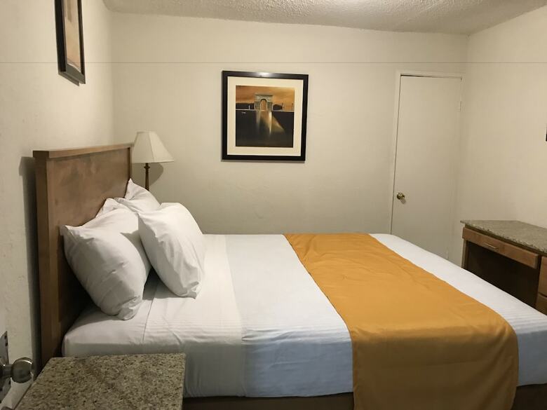 Motel Hotel Guillen Jr