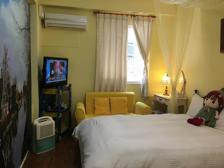 Bed & Breakfast The Summer Of Memory