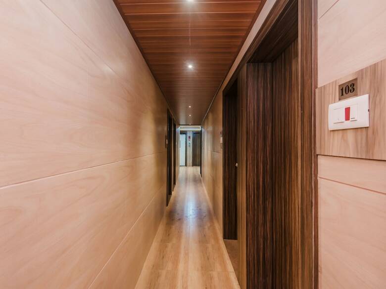Hotel Oyo 12894 Bunty Residency