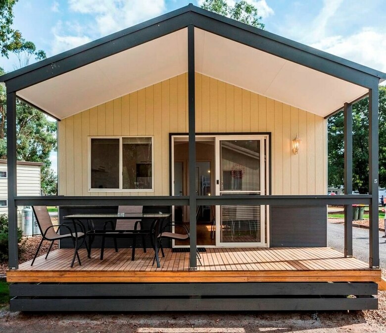 Cabana Big4 Bendigo Marong Holiday Park