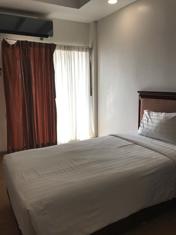 Pattaya Hiso Hotel