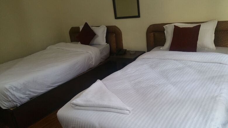Hotel Holy Temple Tree & Chautari Cafe.