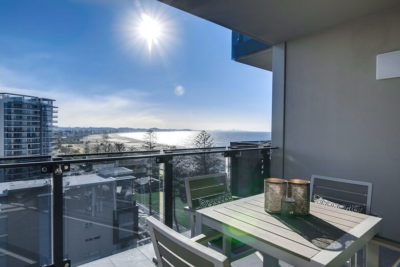 Apartamentos Iconic Kirra Beach Resort