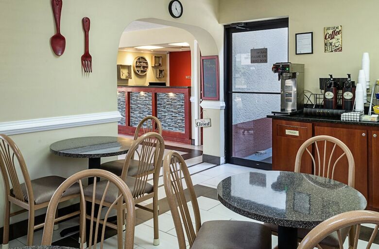 Hotel Rodeway Inn Panama City