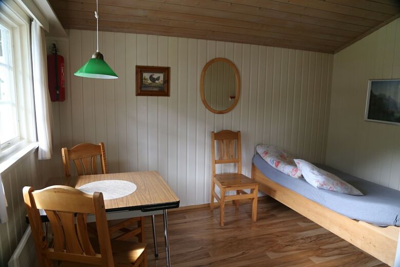 Fl�m Hostel & Cabins