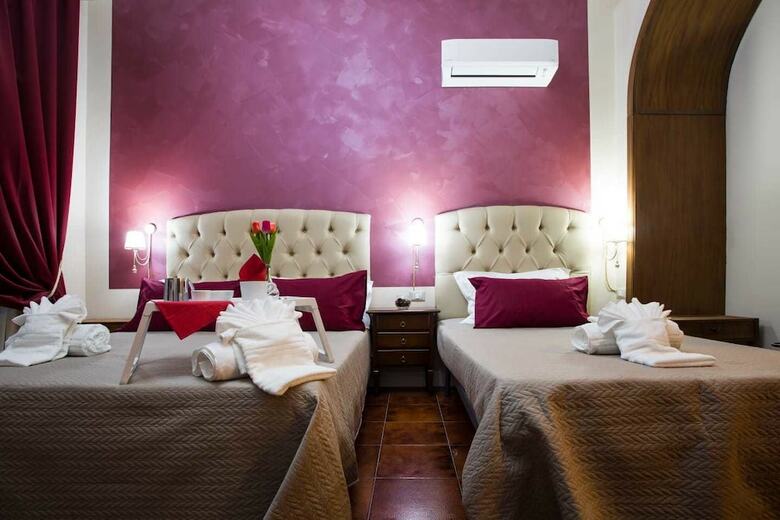 Hotel Affittacamere La Campana