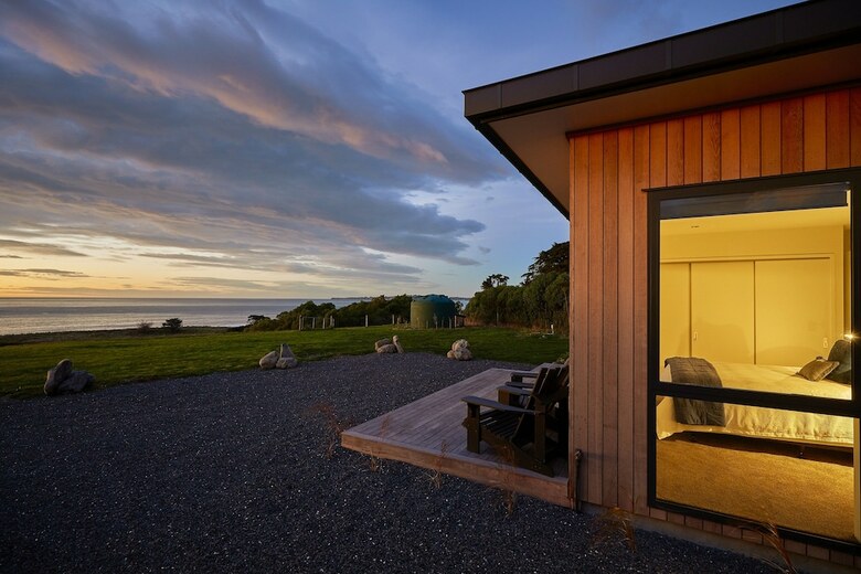 Cabana Glenburn Coastal Retreat - Adults Only