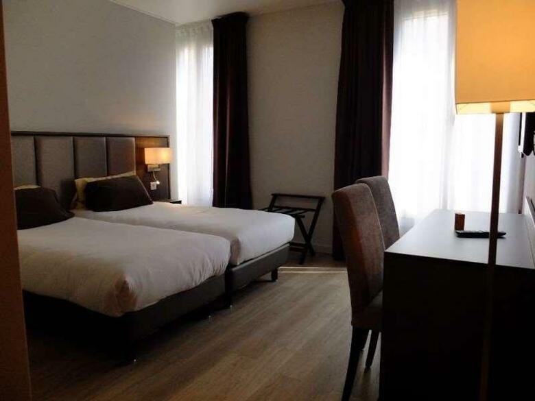 Hotel H�tel De Flore