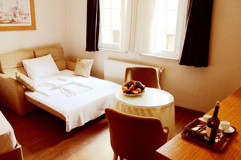 Agora Boutique Hotel & Bistro