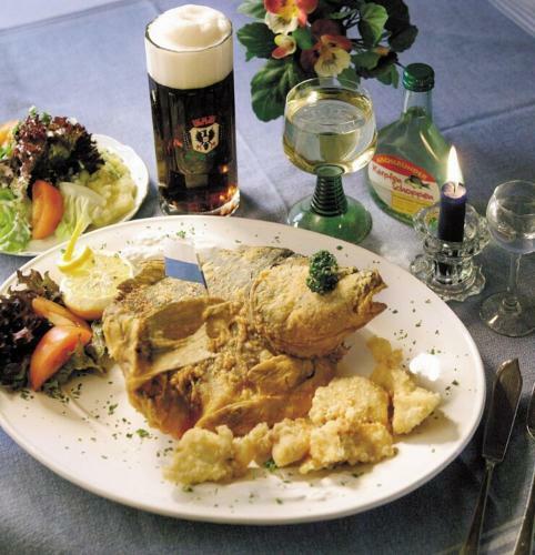 Hostal Landgasthof - Hotel Zum Stern
