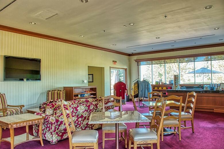 Hotel Little America Cheyenne