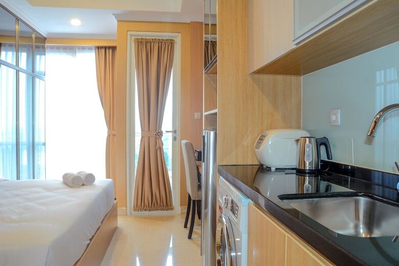 Studio At Menteng Park Apartment By Travelio