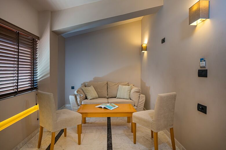 Hotel Alexandra Beach Resort & Spa