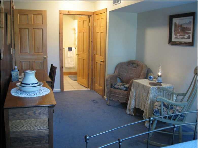 Mariaville Lake Bed And Breakfast