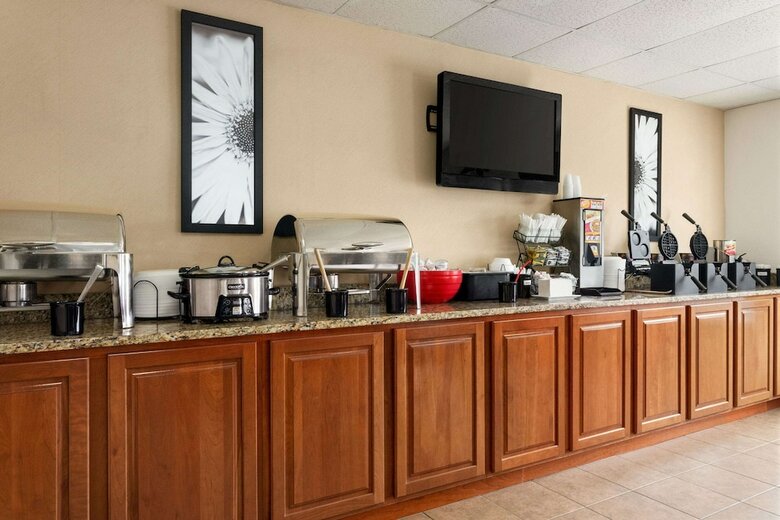 Hotel Ramada By Wyndham Pigeon Forge North
