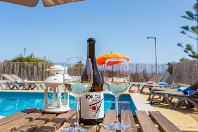 Bed & Breakfast Vila Sta Teresinha Suites