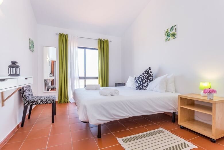 Bed & Breakfast Vila Sta Teresinha Suites