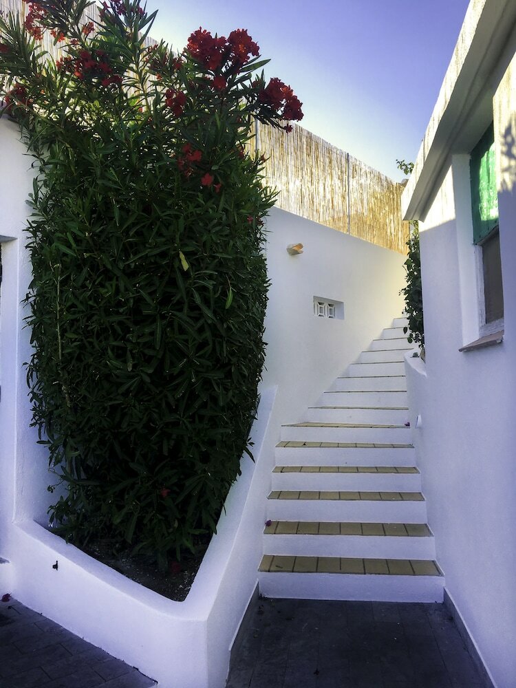 Bed & Breakfast Vila Sta Teresinha Suites