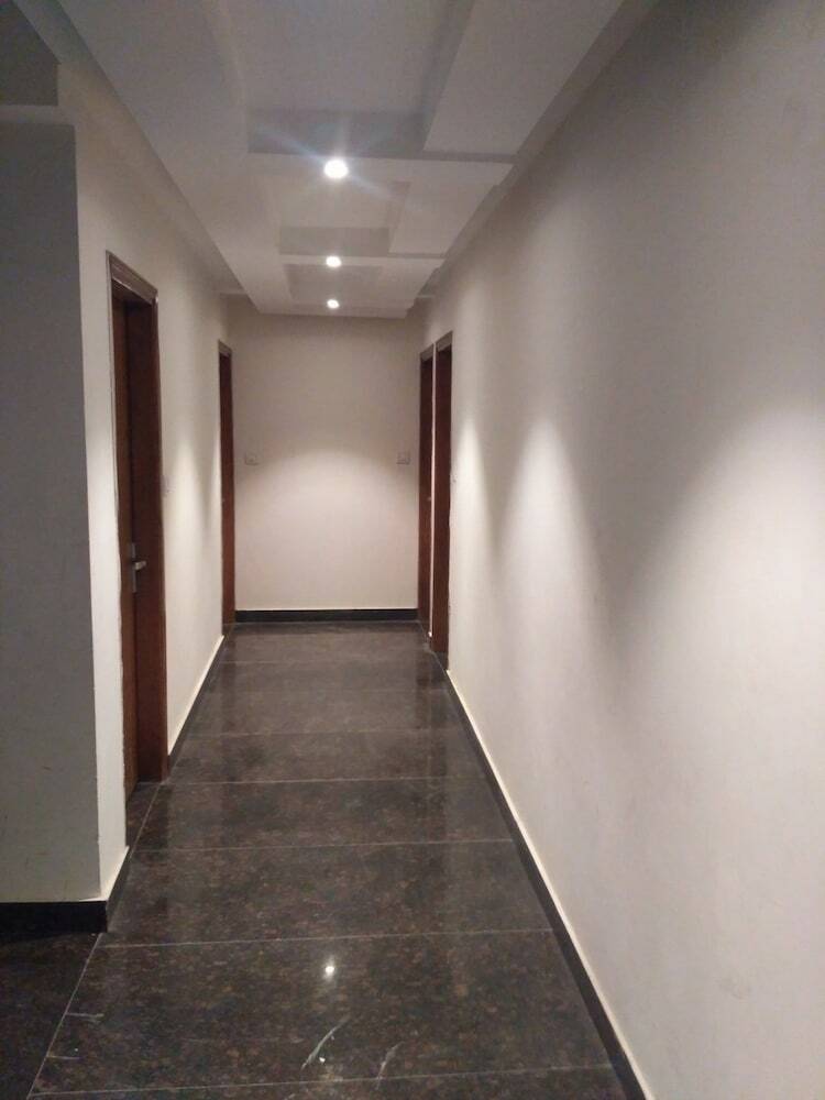Hotel Rama Deluxe Paharganj