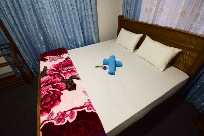 Hotel Yoho New Royal Guest Inn