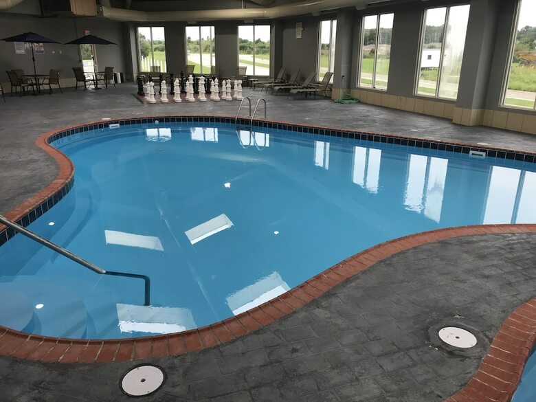 Hotel Quality Inn And Conference Center